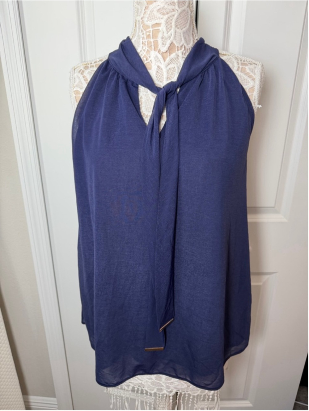 Jennifer Lopez Navy Halter Neck Tank Top L with Gold Accents